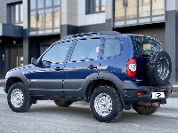 Аренда Chevrolet Niva 2018 синяя