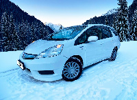 Прокат Honda Fit Shuttle Hybrid 2012