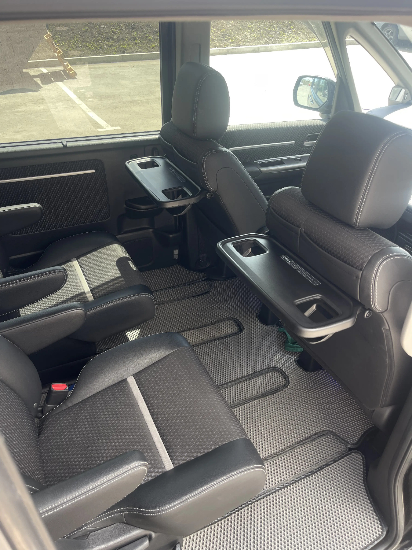 Аренда Honda Stepwgn Spada