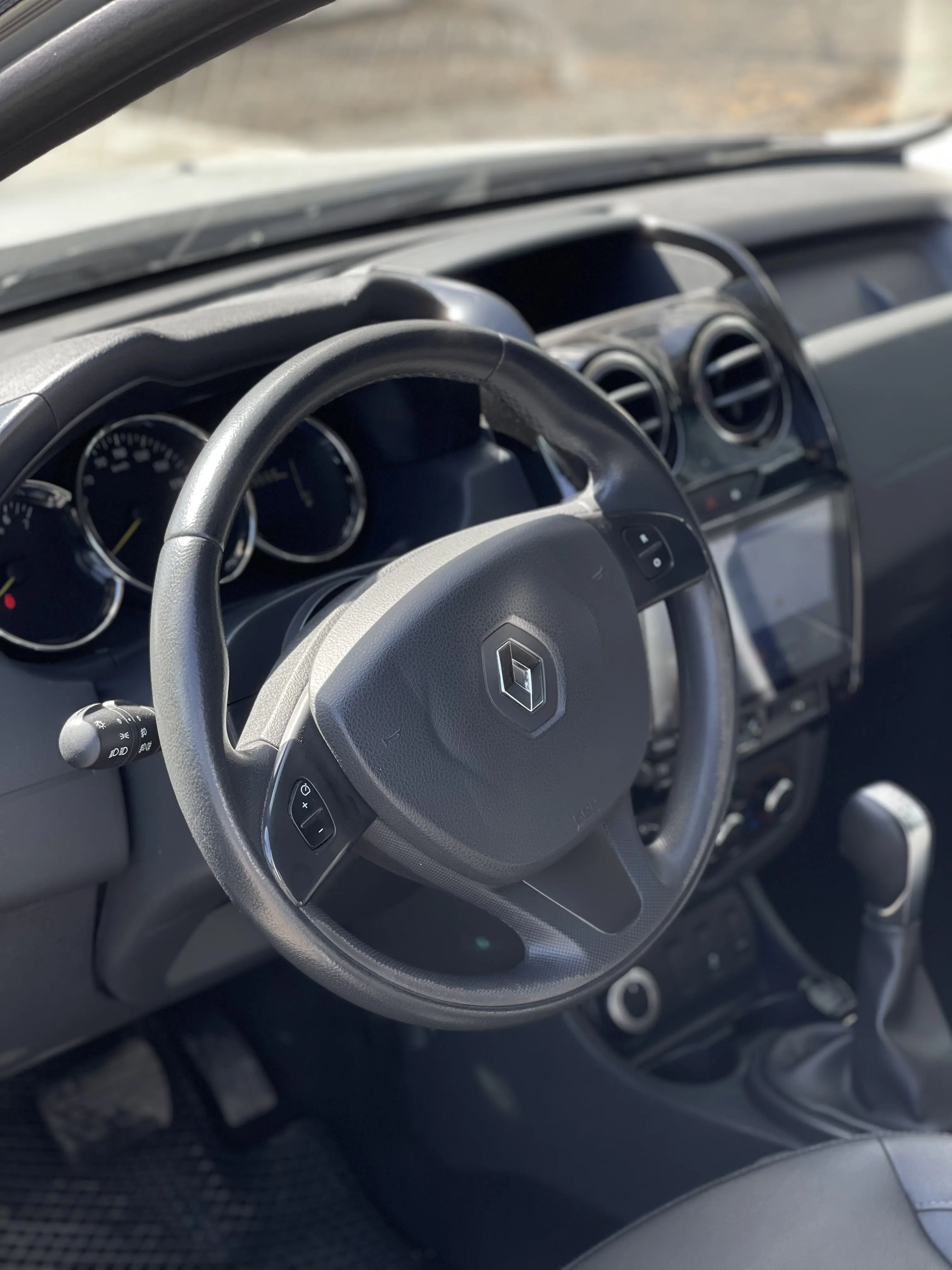 Аренда Renault Duster grey 2018