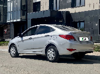 АрендаHyundai Solaris 2015