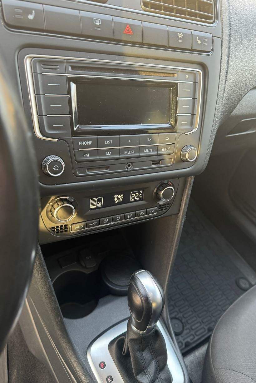 Аренда Volkswagen Polo 2017 white