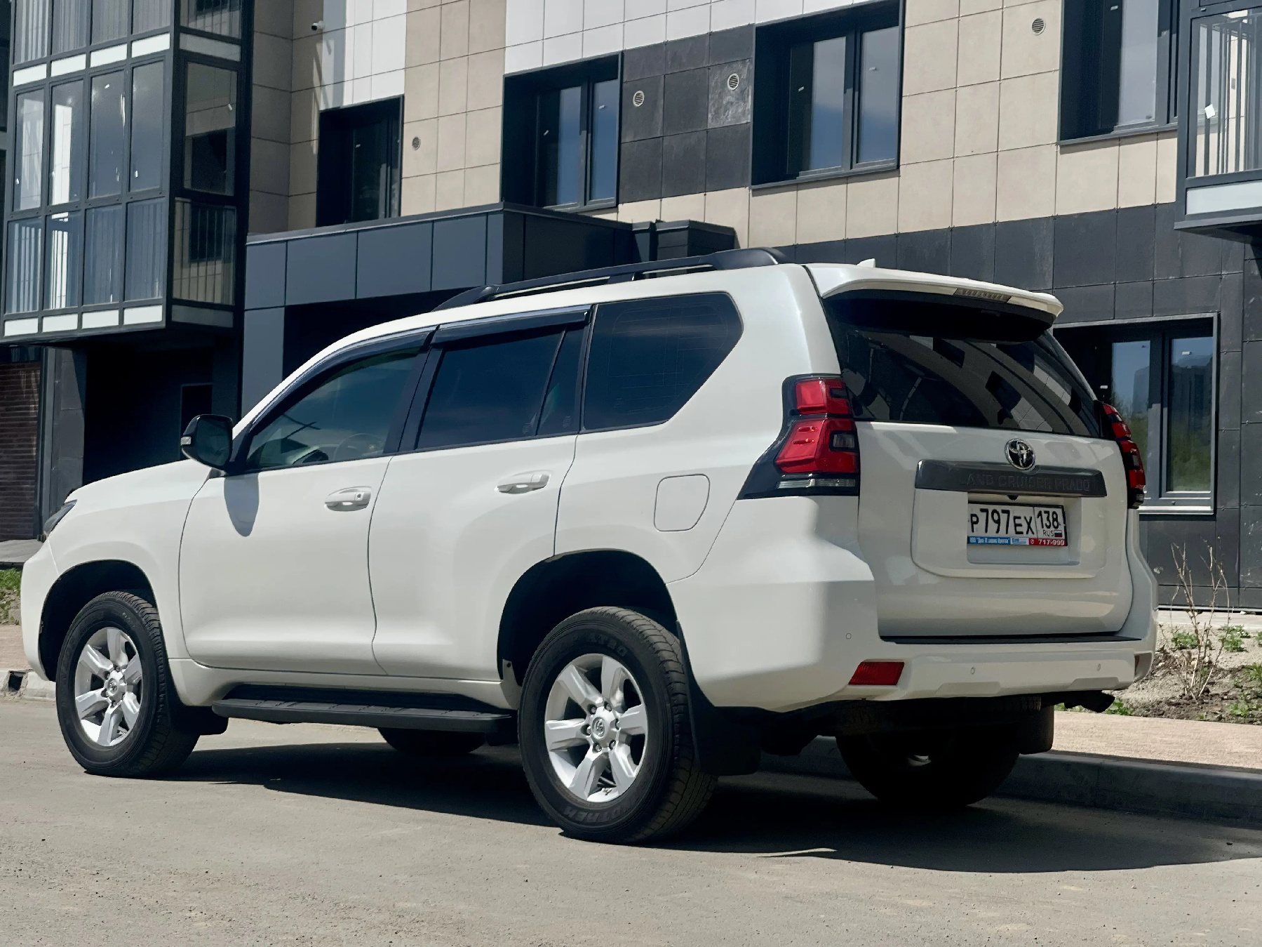 Аренда Toyota Land Cruiser Prado 2020