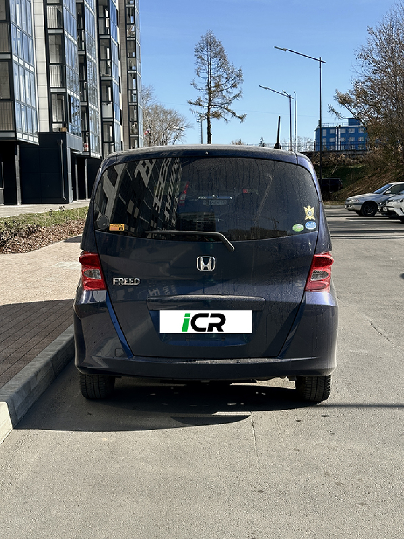 Аренда Honda Freed 2011 Blue