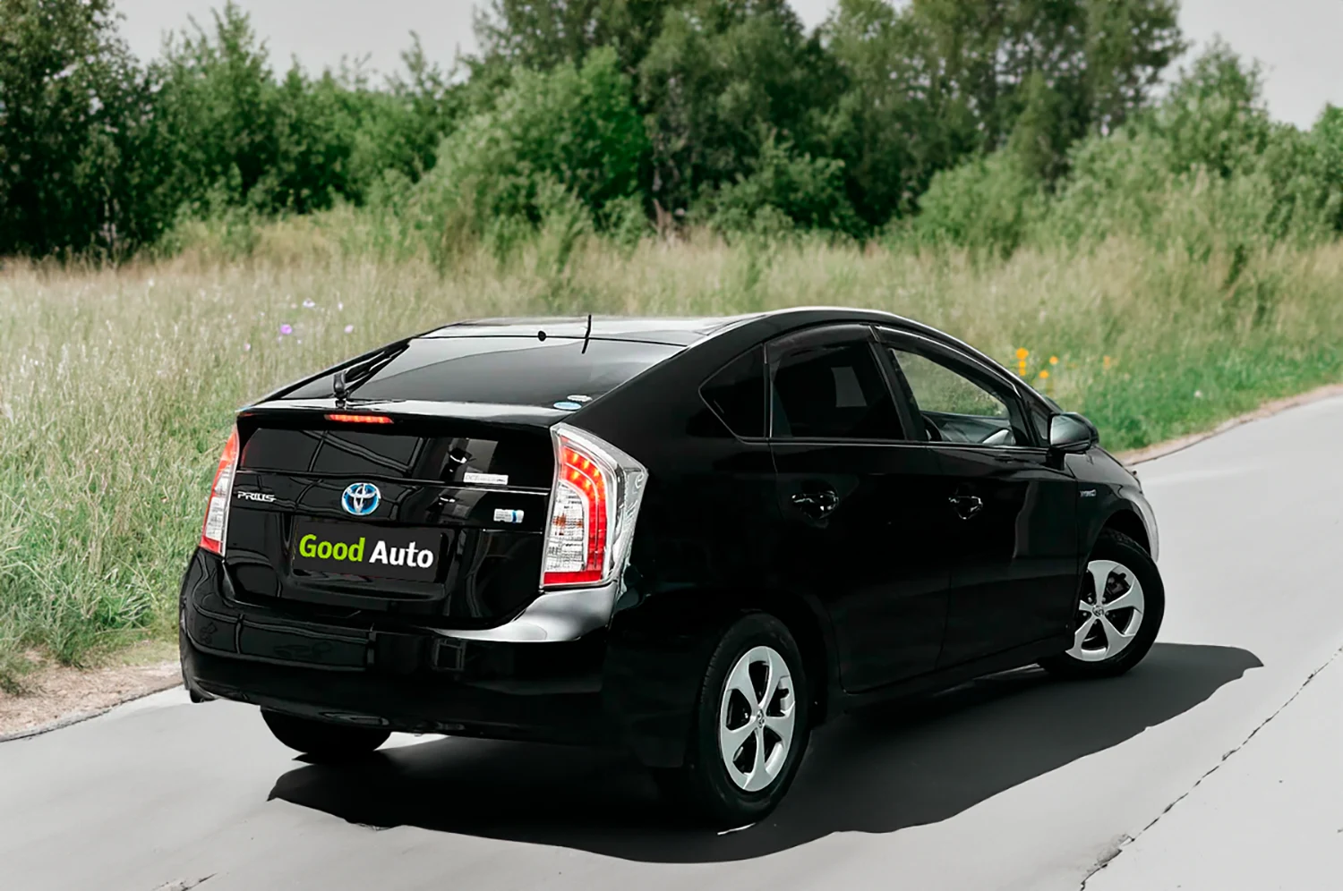 Аренда Toyota Prius 30 Hybrid