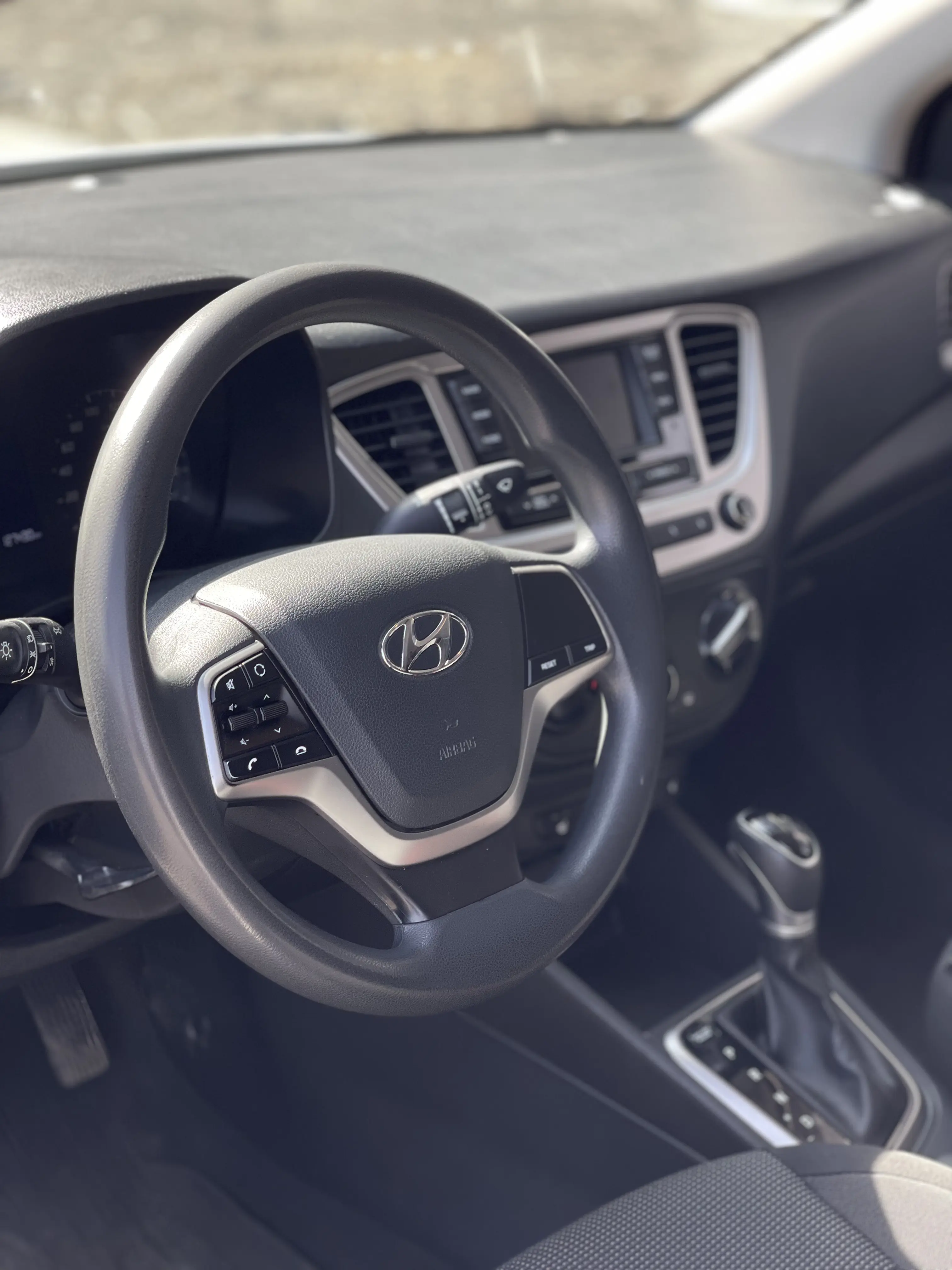 Аренда Hyundai Solaris 2021 (AUX)