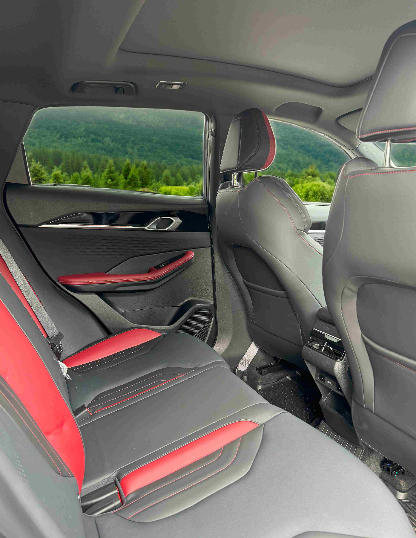 Аренда Geely Coolray 2023