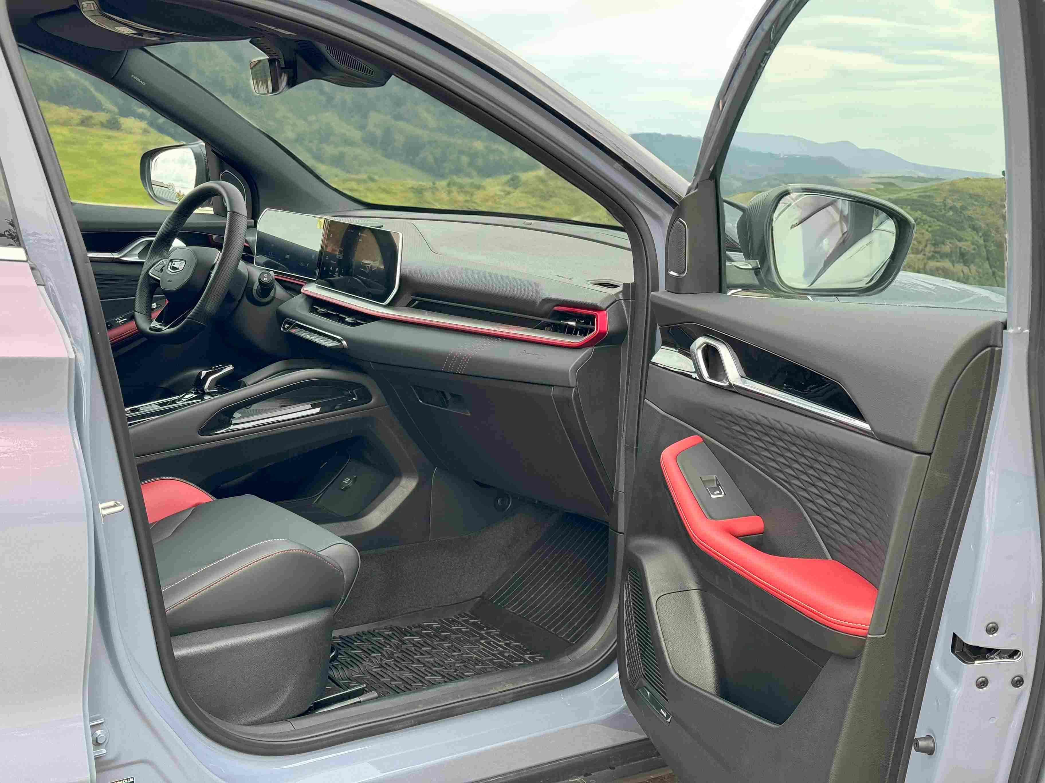 Аренда Geely Coolray 2023