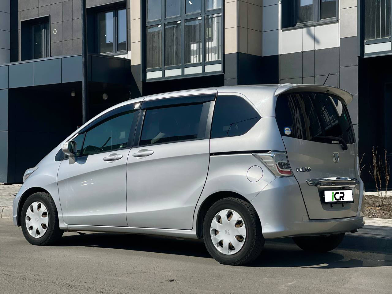 Выкуп Honda Freed Spike