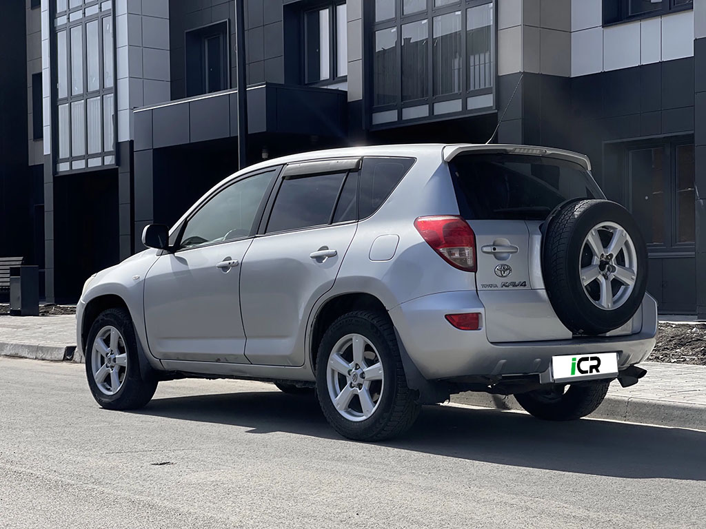 Аренда Toyota Rav4 070 2008