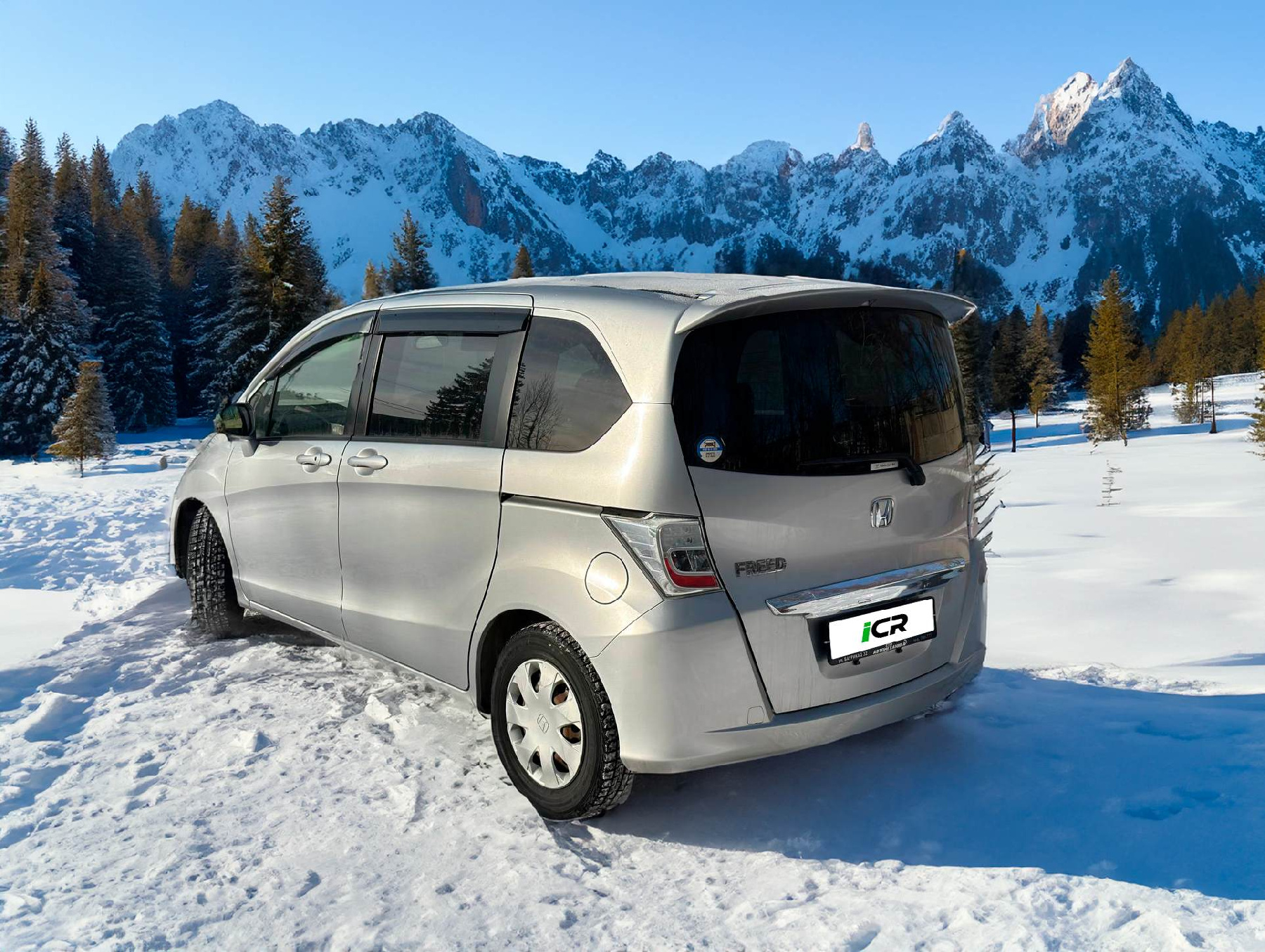 Аренда Honda Freed Spike 2013