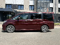 Аренда Honda Stepwgn spada red