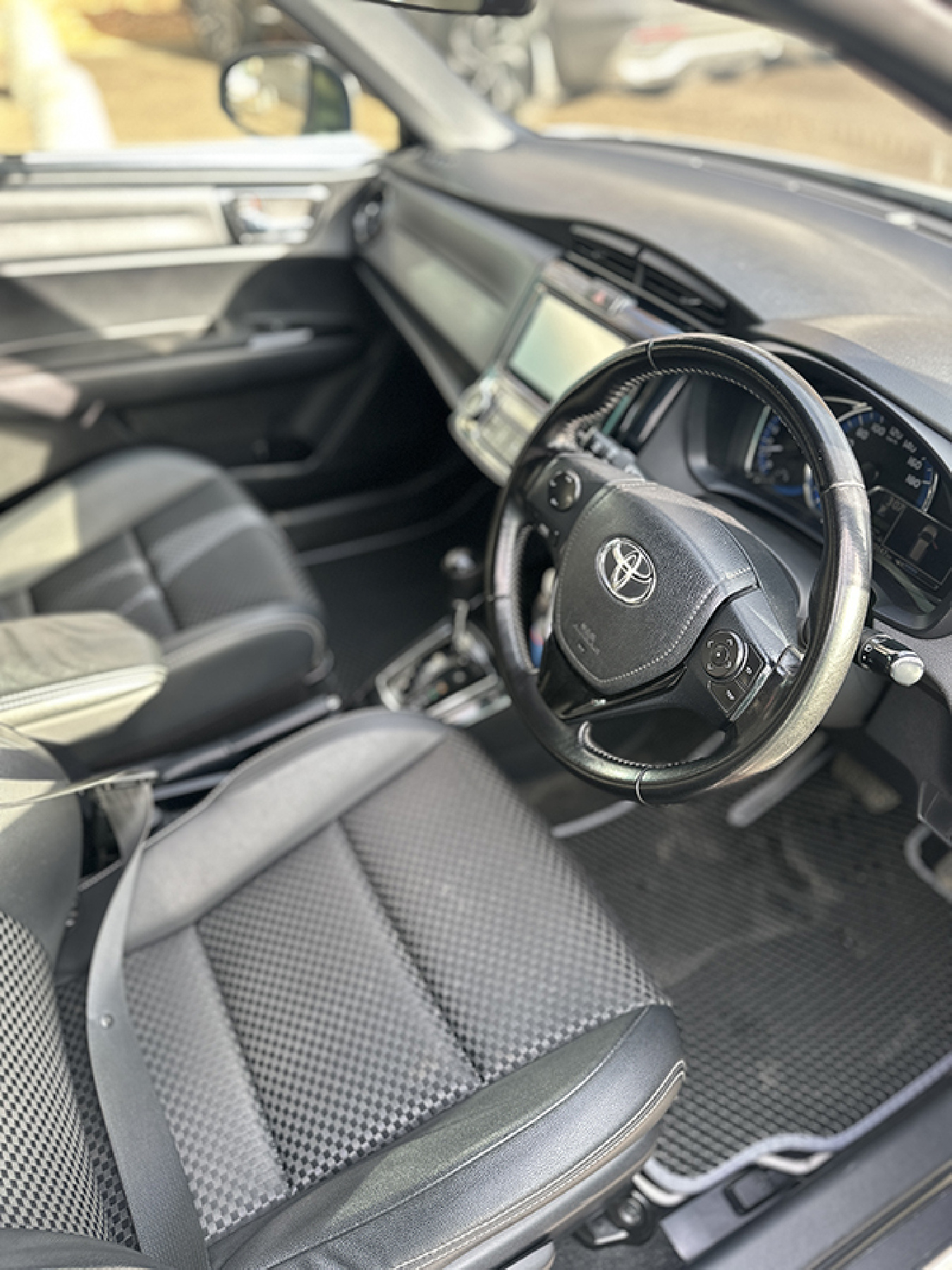 Выкуп Toyota Corolla Fielder 2015