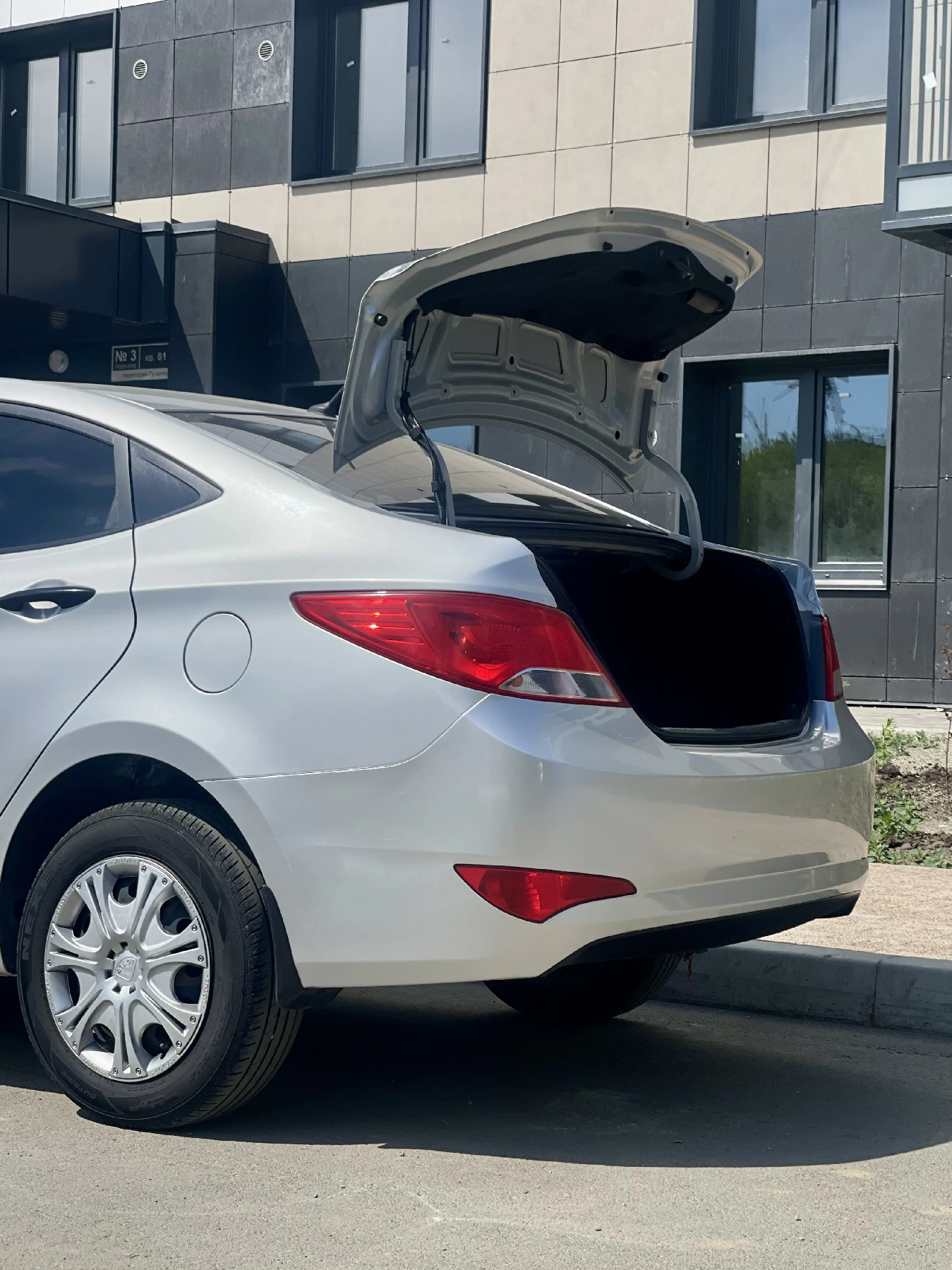 Аренда Hyundai Solaris 2015 175