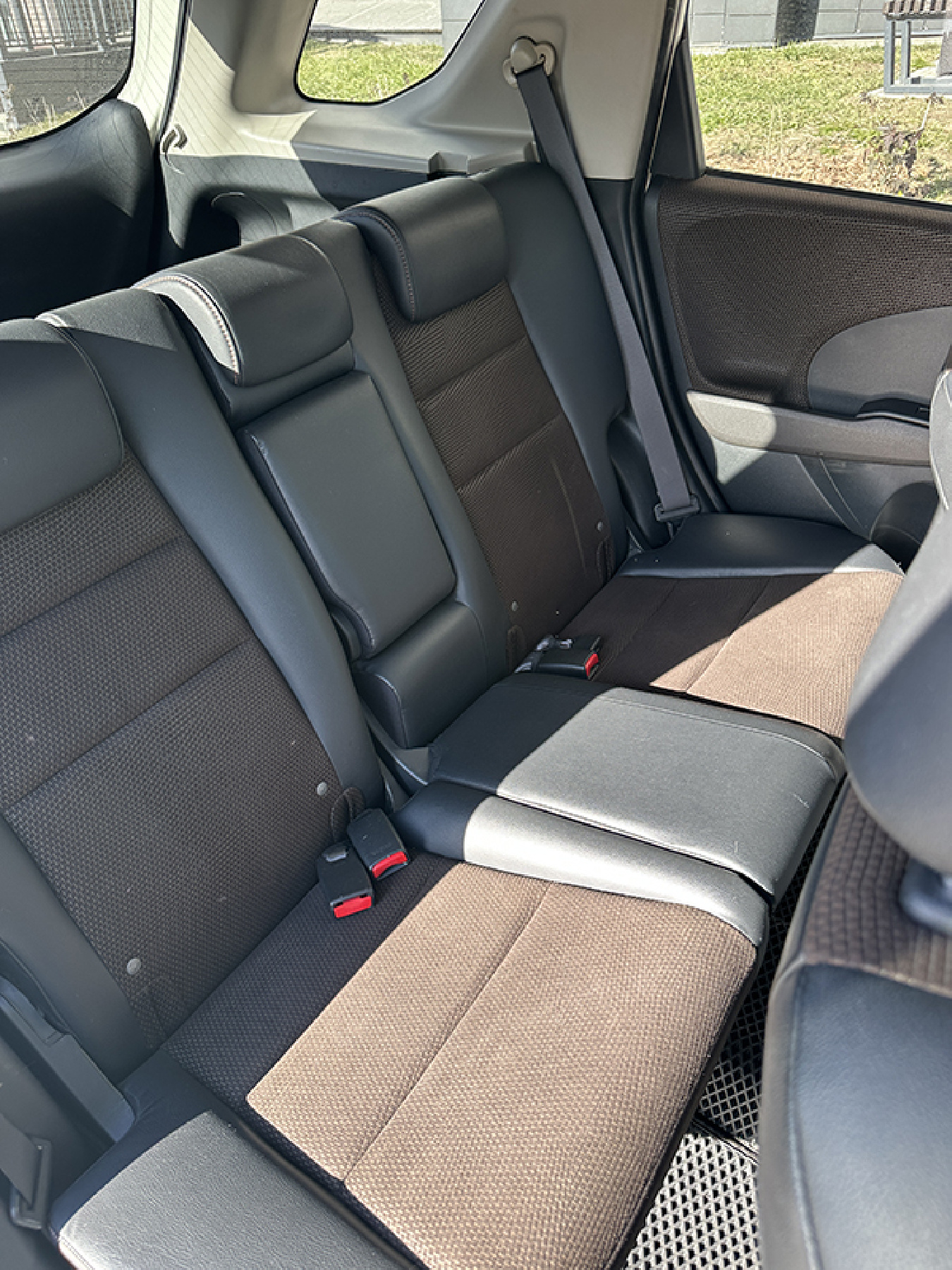 Выкуп Honda Fit Shuttle Hybrid 2012