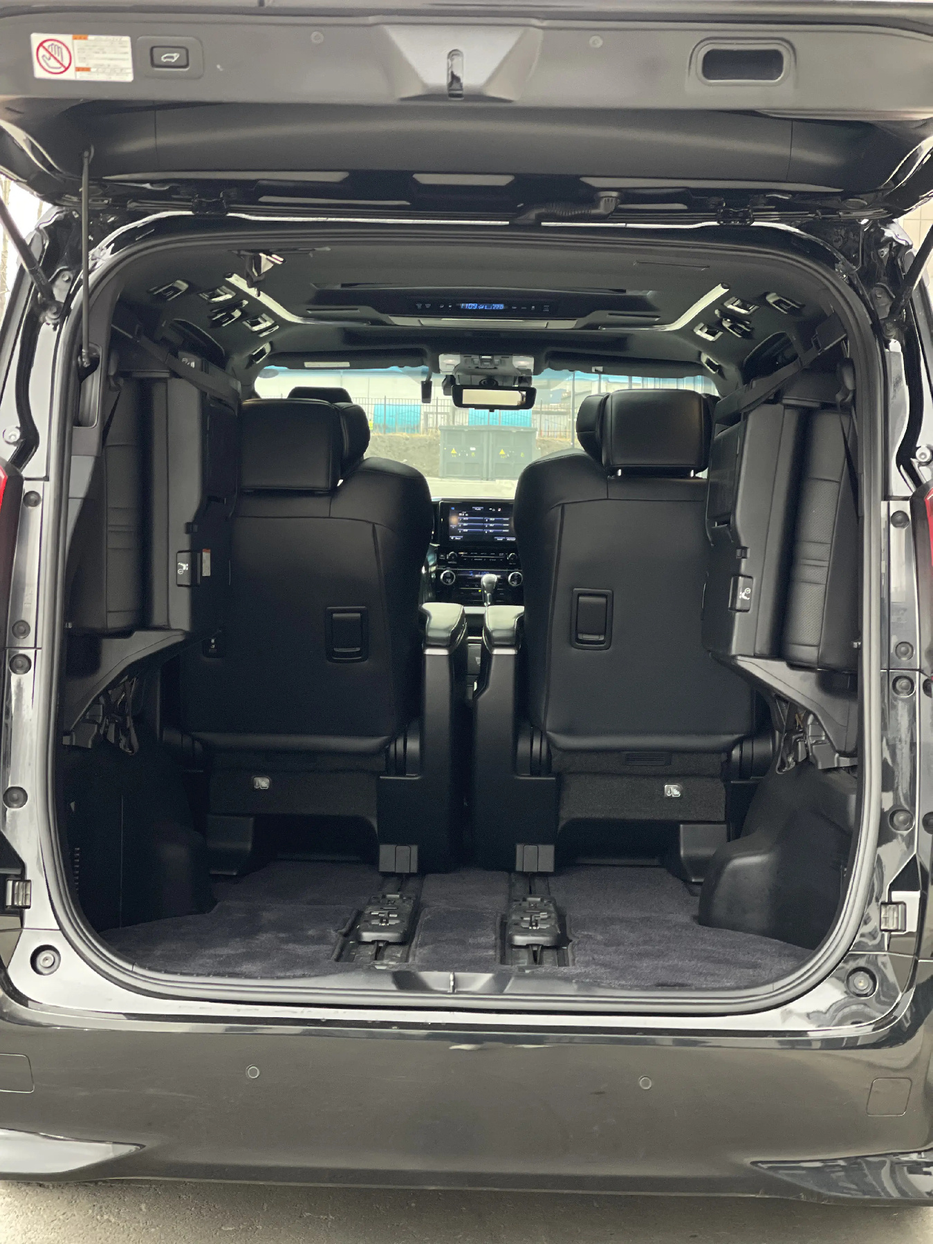 Аренда Toyota Alphard Hybrid