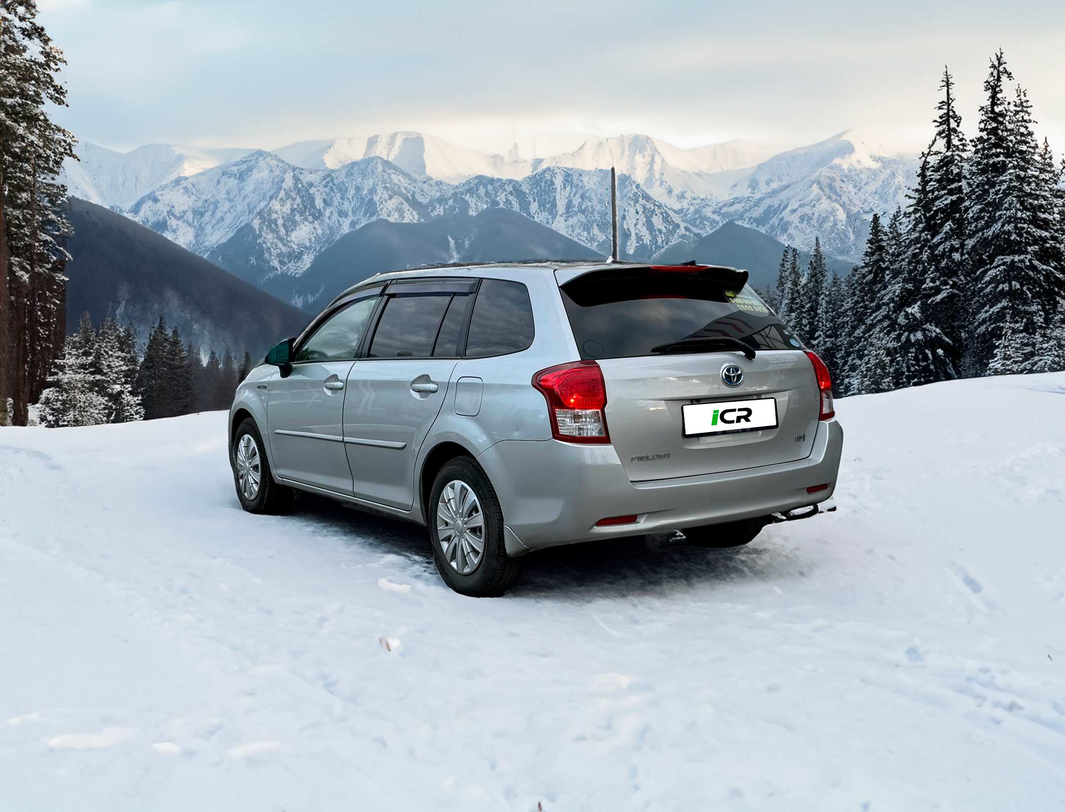 Аренда Toyota Corolla Fielder 2014