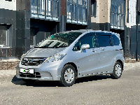 Аренда Honda Freed Spike