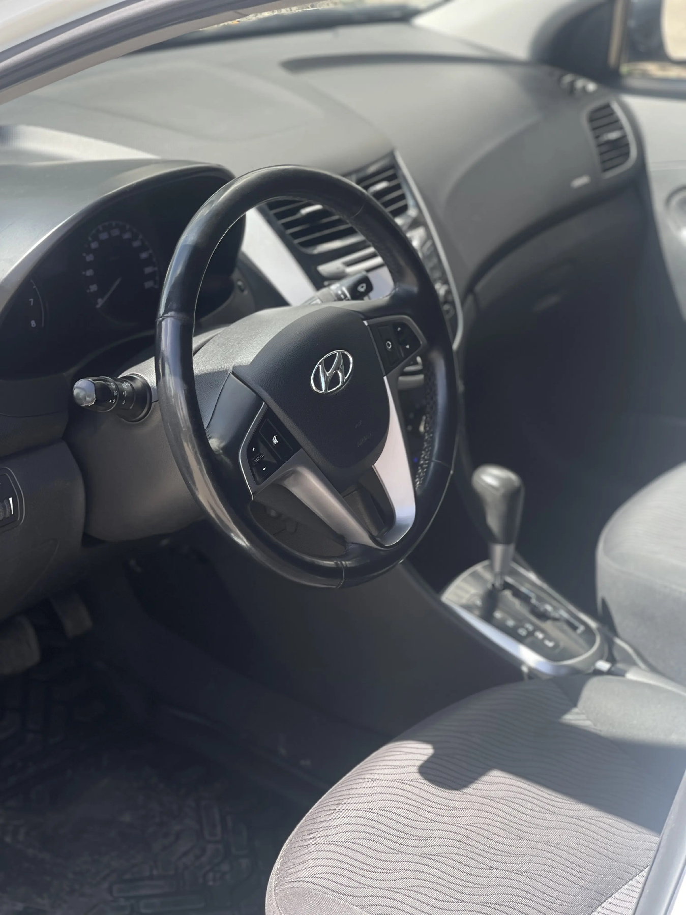 Аренда Hyundai Solaris 2013