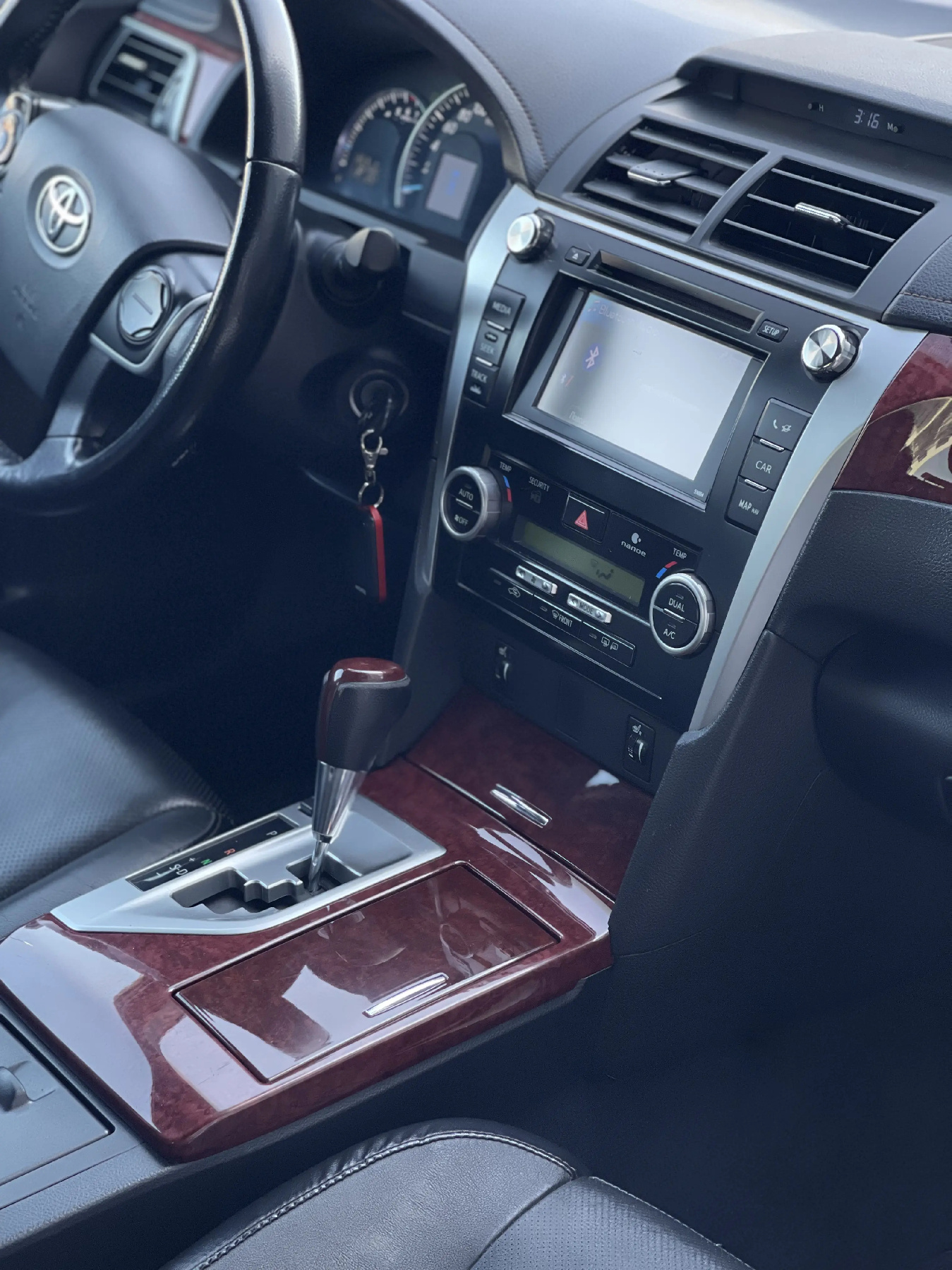 Аренда Toyota Camry 2014