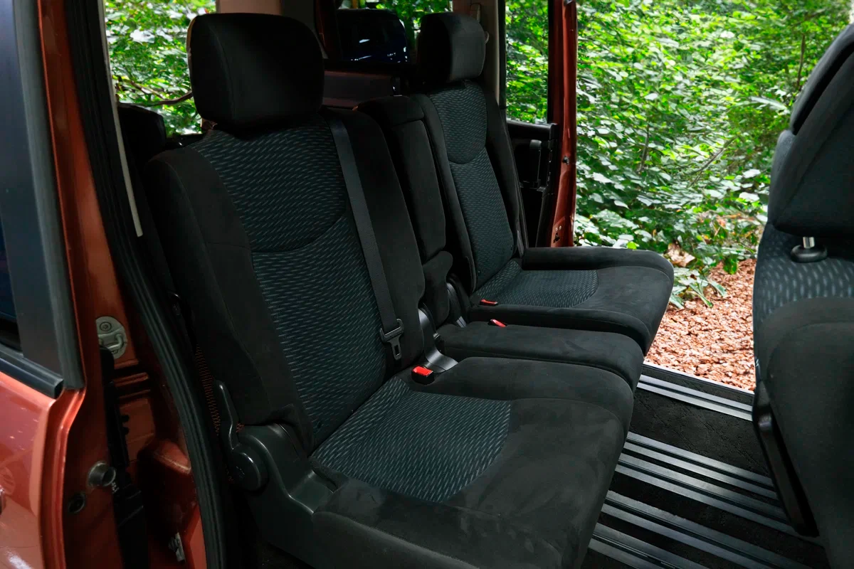 Аренда Nissan Serena 