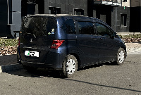 Аренда Honda Freed 2011 Blue