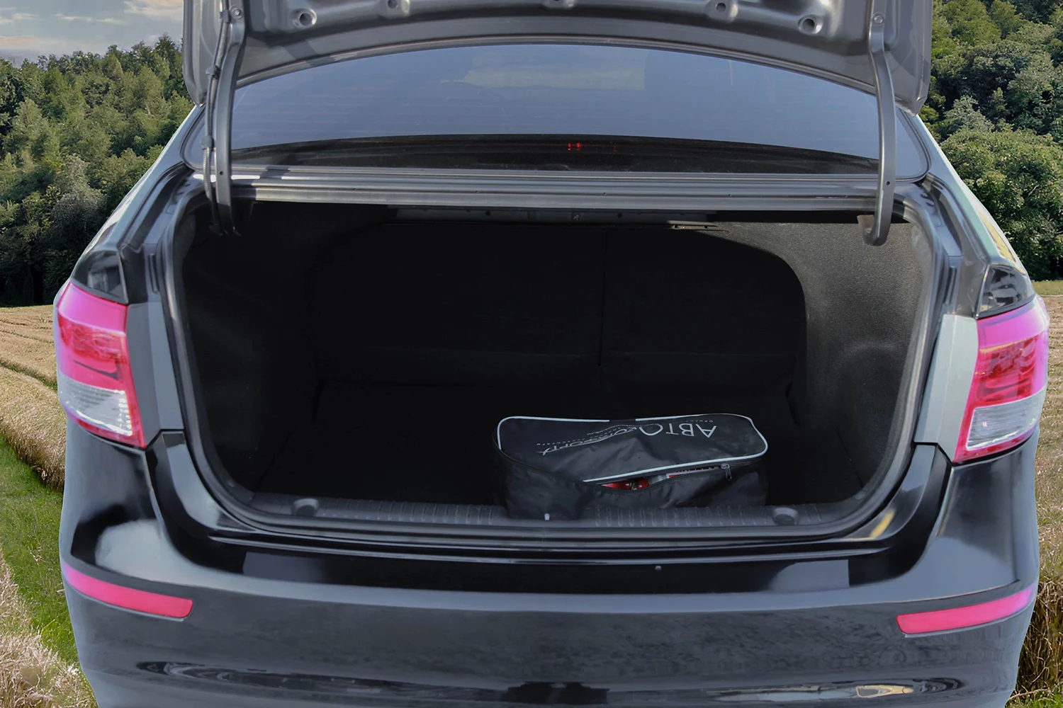 Аренда Kia Rio 2018 чёрный