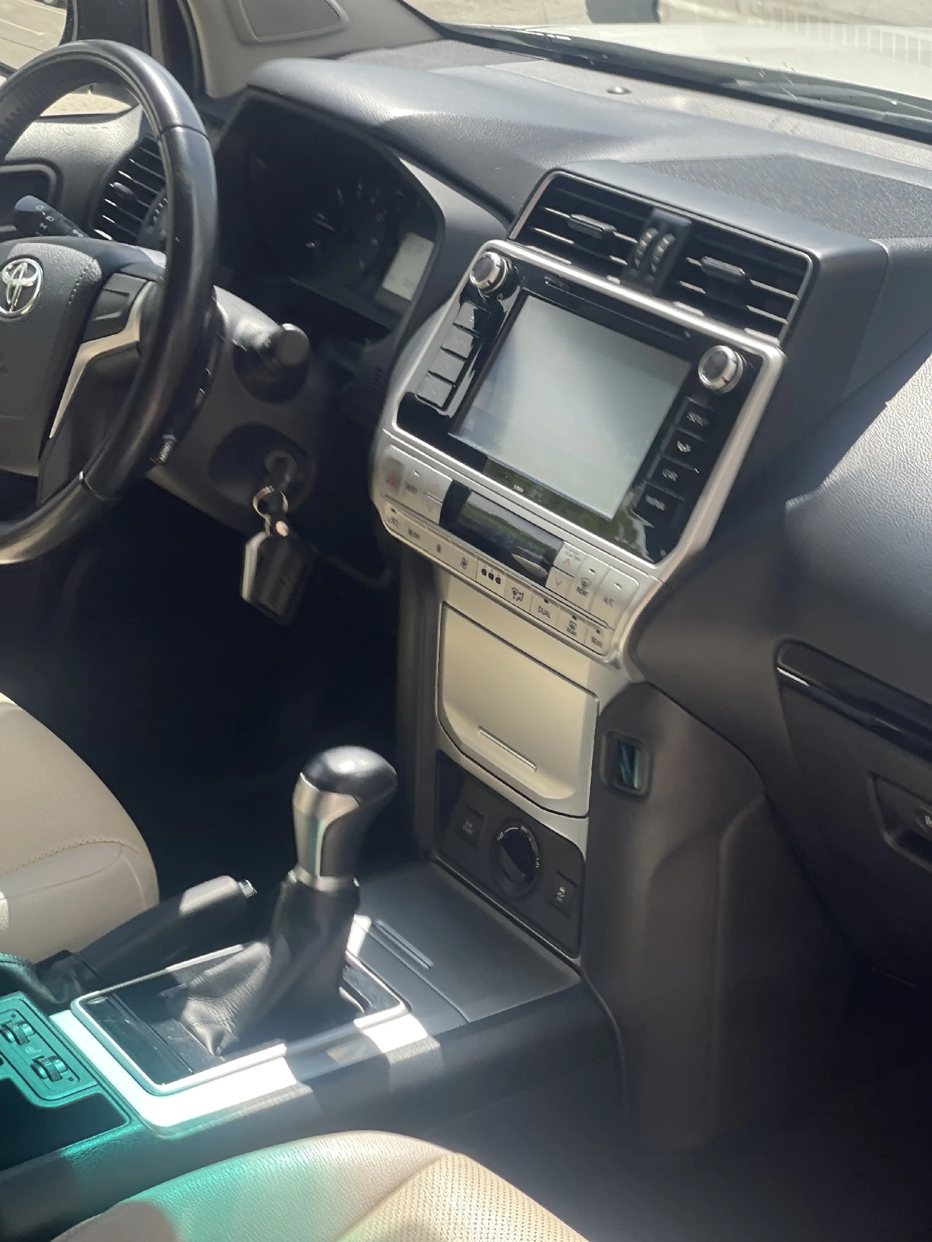 Аренда Toyota Land Cruiser Prado 2020