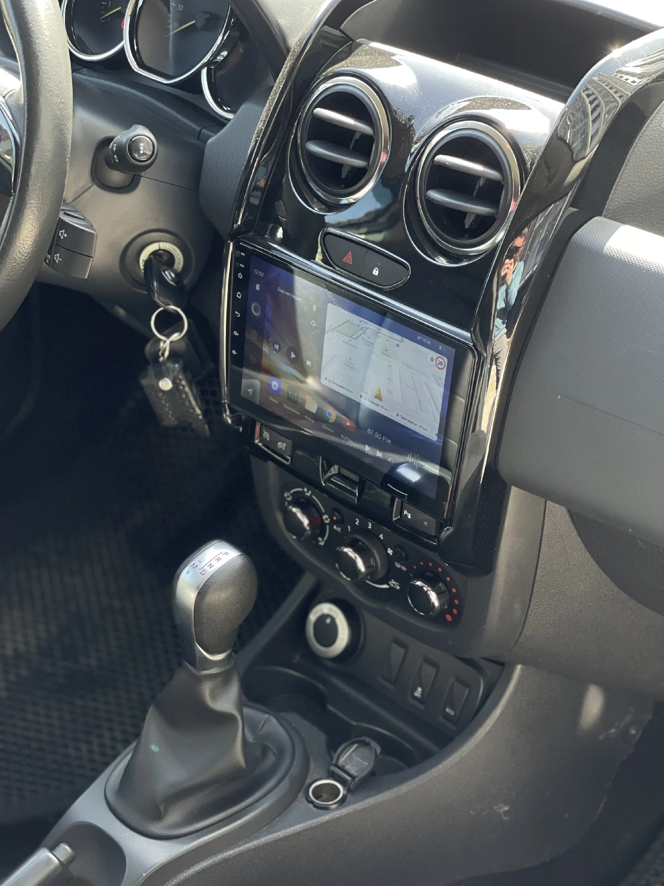 Аренда Renault Duster grey 2018