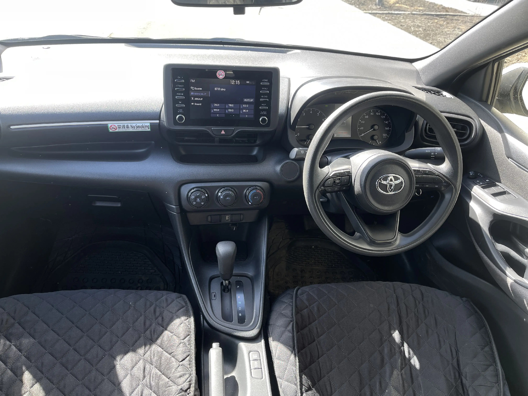 Аренда Toyota YARIS 2021