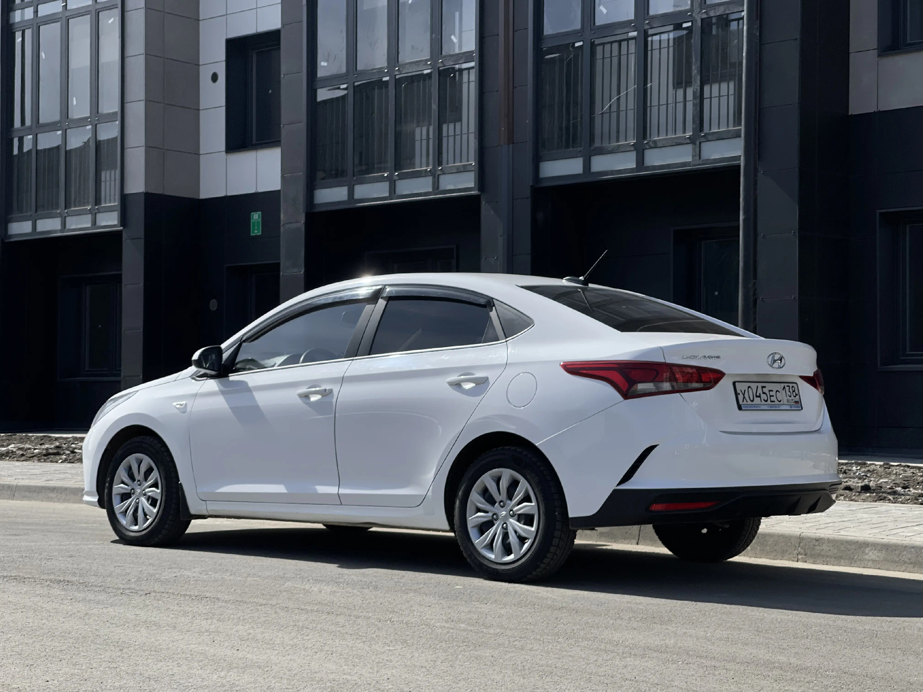 Аренда Hyundai Solaris 2021 (AUX)