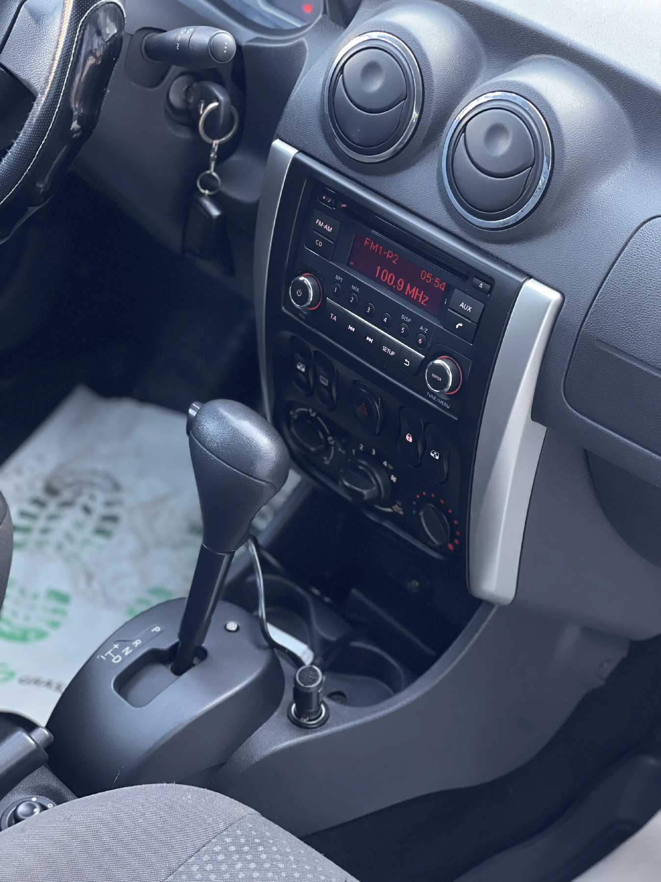 Аренда Nissan Almera 2015