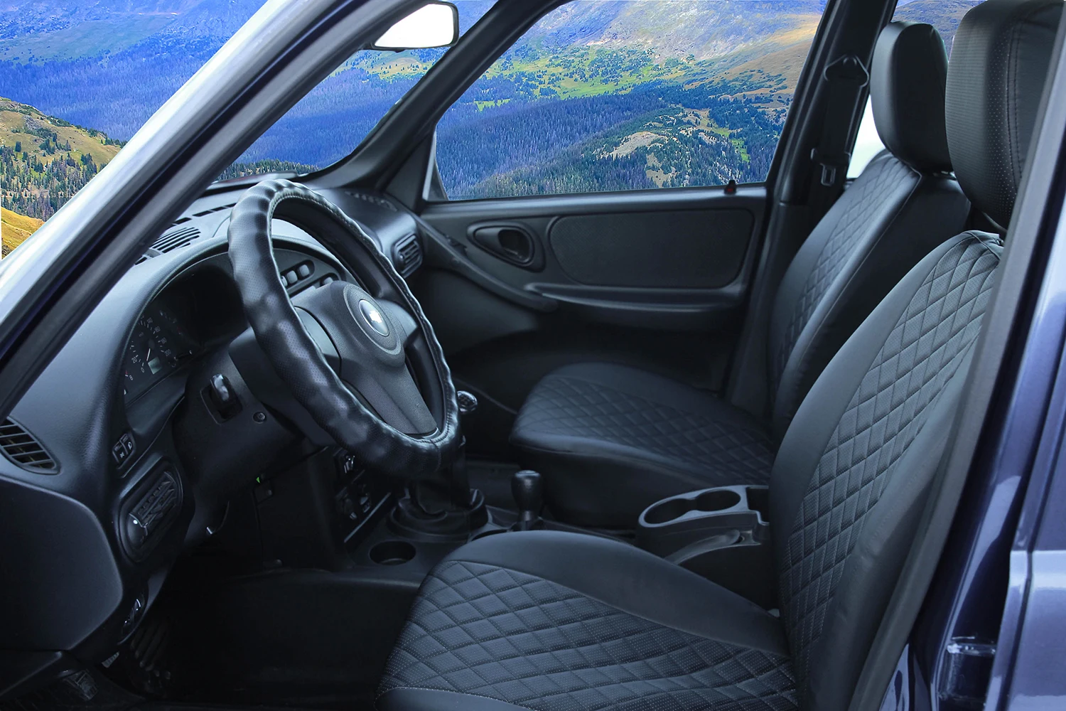Аренда Chevrolet Niva 2018 синяя